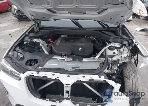 2022 BMW X4 xDrive30I z USA, uszkodzony, nr VIN 5UX33DT0XN9M44284